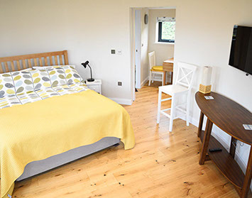 Isle of Skye Rotunda contains a king size double bed with Smart TV