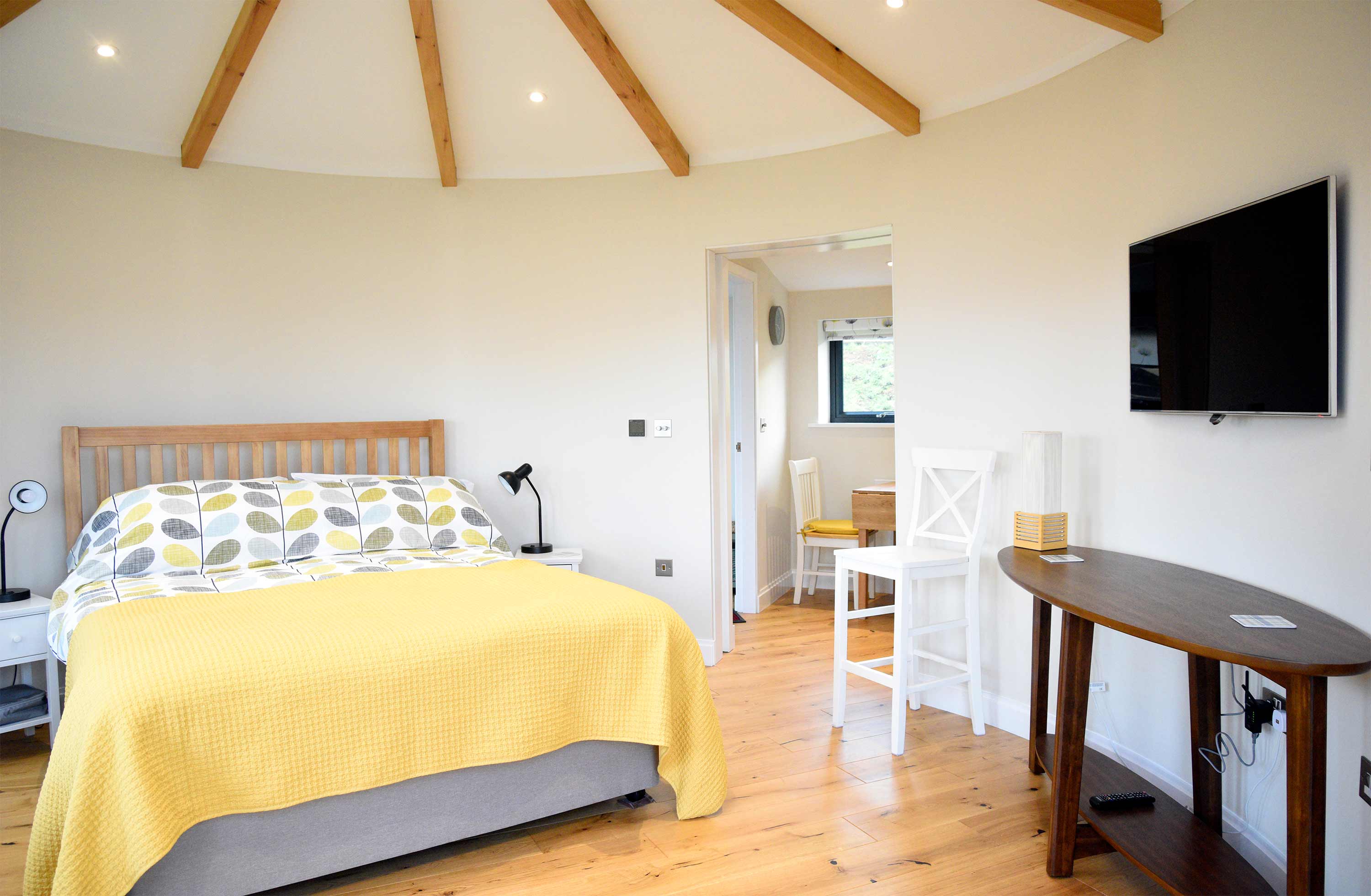 Open Plan Modern Self Catering Accommodation in Braes on the Isle of Skye with sea views king size bed en suite private parking